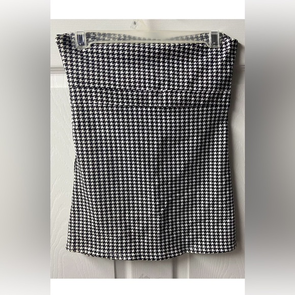 Chick-a-d sleeveless strapless houndstooth top - Picture 3 of 7